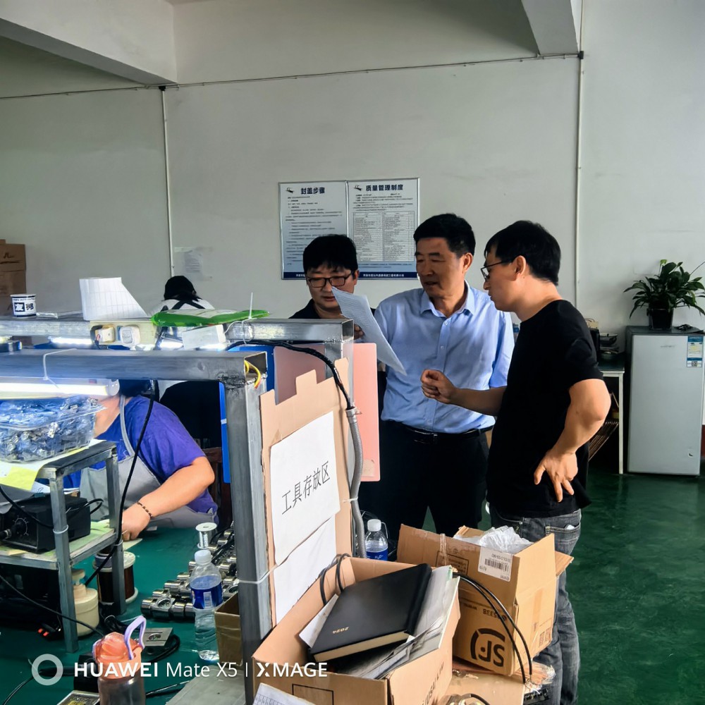 朱金波教授蒞臨濟源超光傳感器系統工程有限公司，共謀創新發展新篇章